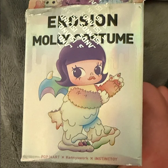 RARE DISCONTINUED Erosion Molly Costume. Special Variant “Vincent Molly” - Picture 6 of 12